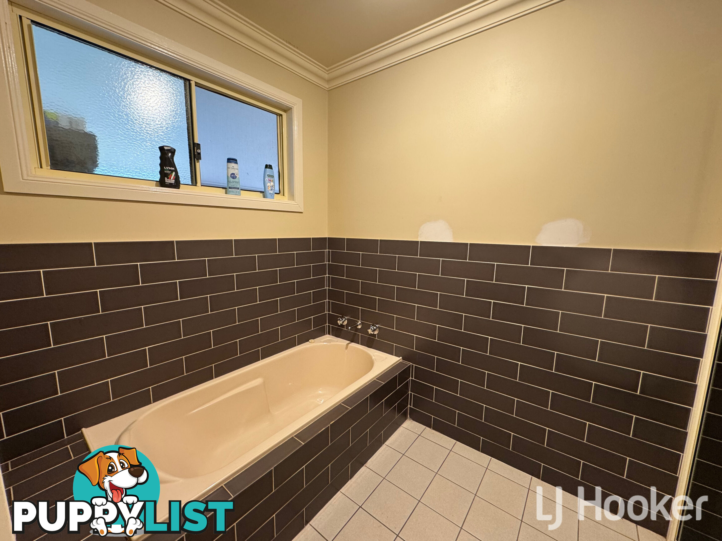 27 Airport Road GILGAI NSW 2360