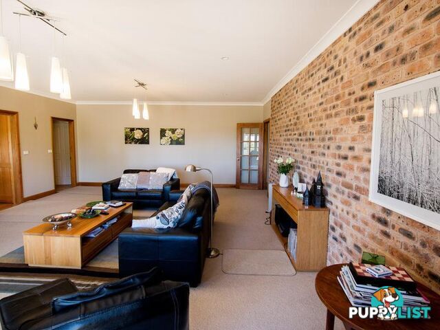 10 Oakland Place INVERELL NSW 2360