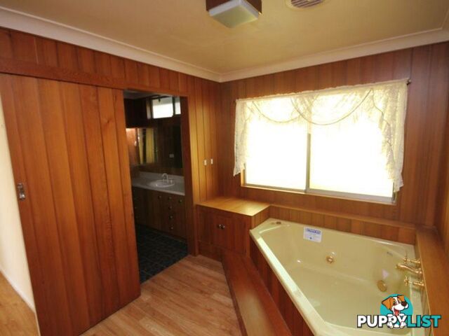 121 Henderson Street INVERELL NSW 2360