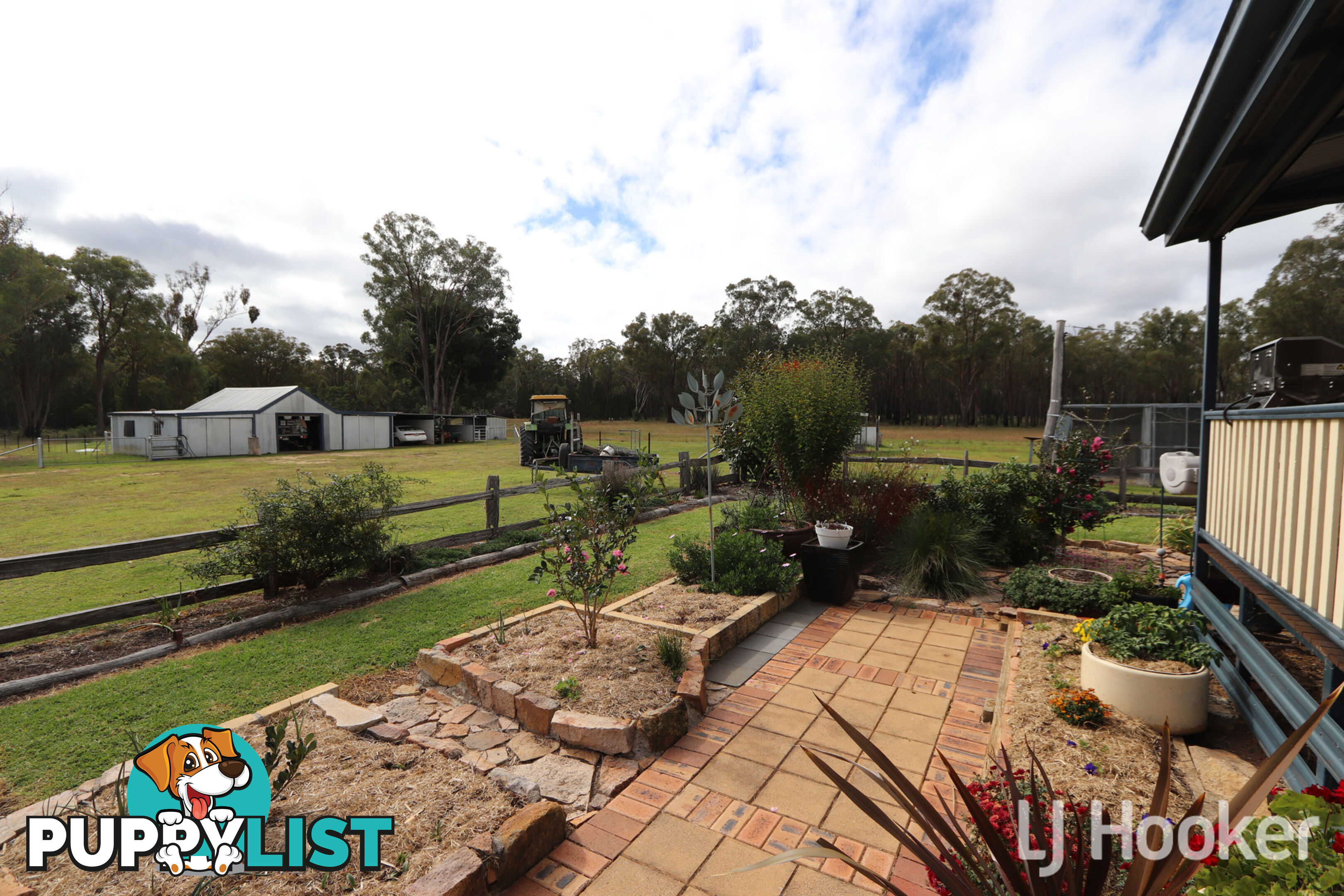 445 Old Stannifer Road GILGAI NSW 2360
