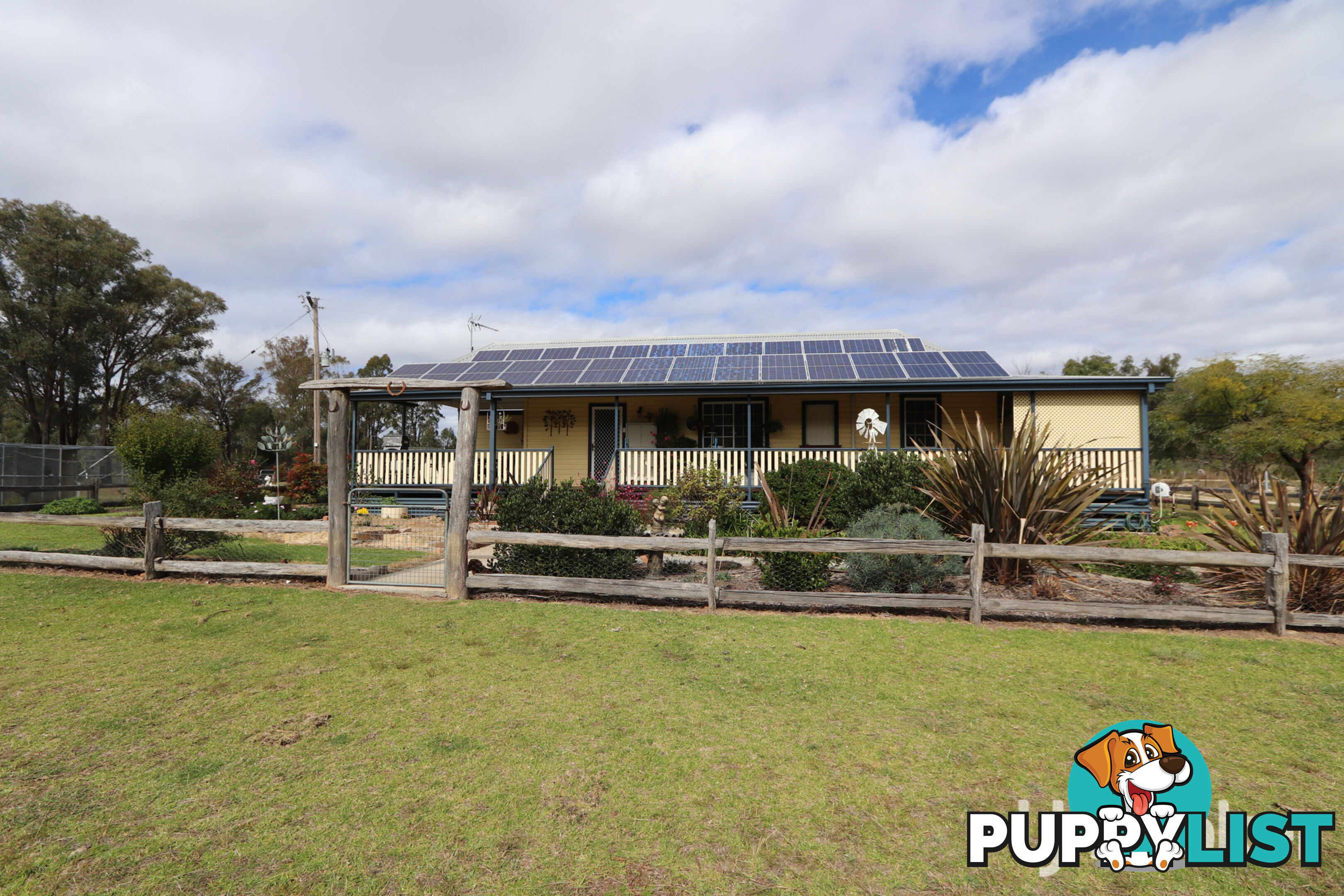 445 Old Stannifer Road GILGAI NSW 2360