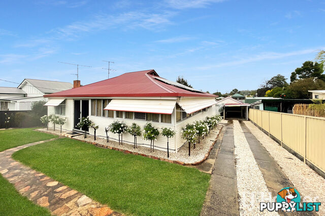 18 Rosslyn Street INVERELL NSW 2360