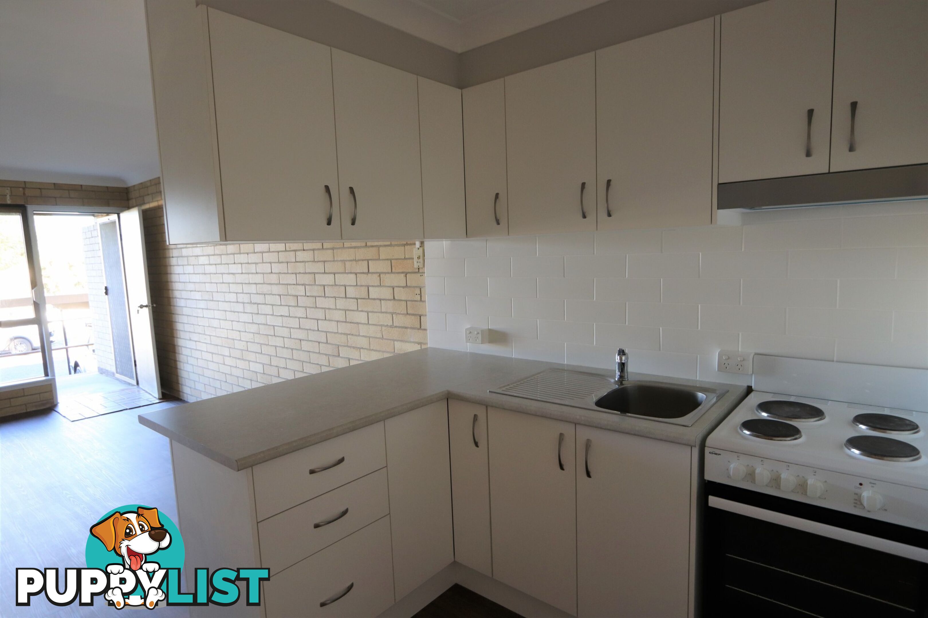2/13 Warialda Road INVERELL NSW 2360