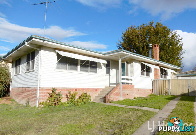 42 Gilchrist Street INVERELL NSW 2360