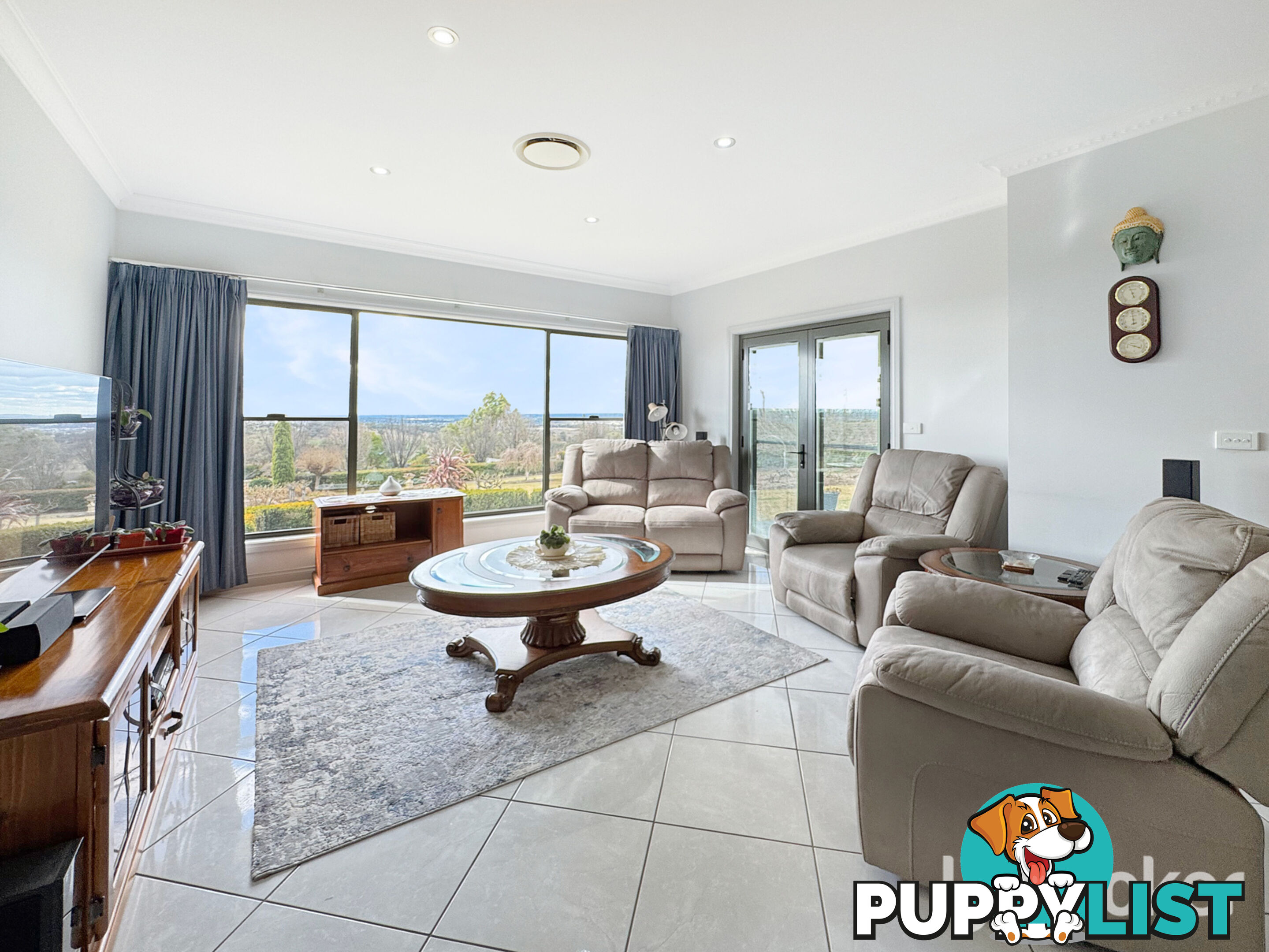 90B Doncaster Drive INVERELL NSW 2360