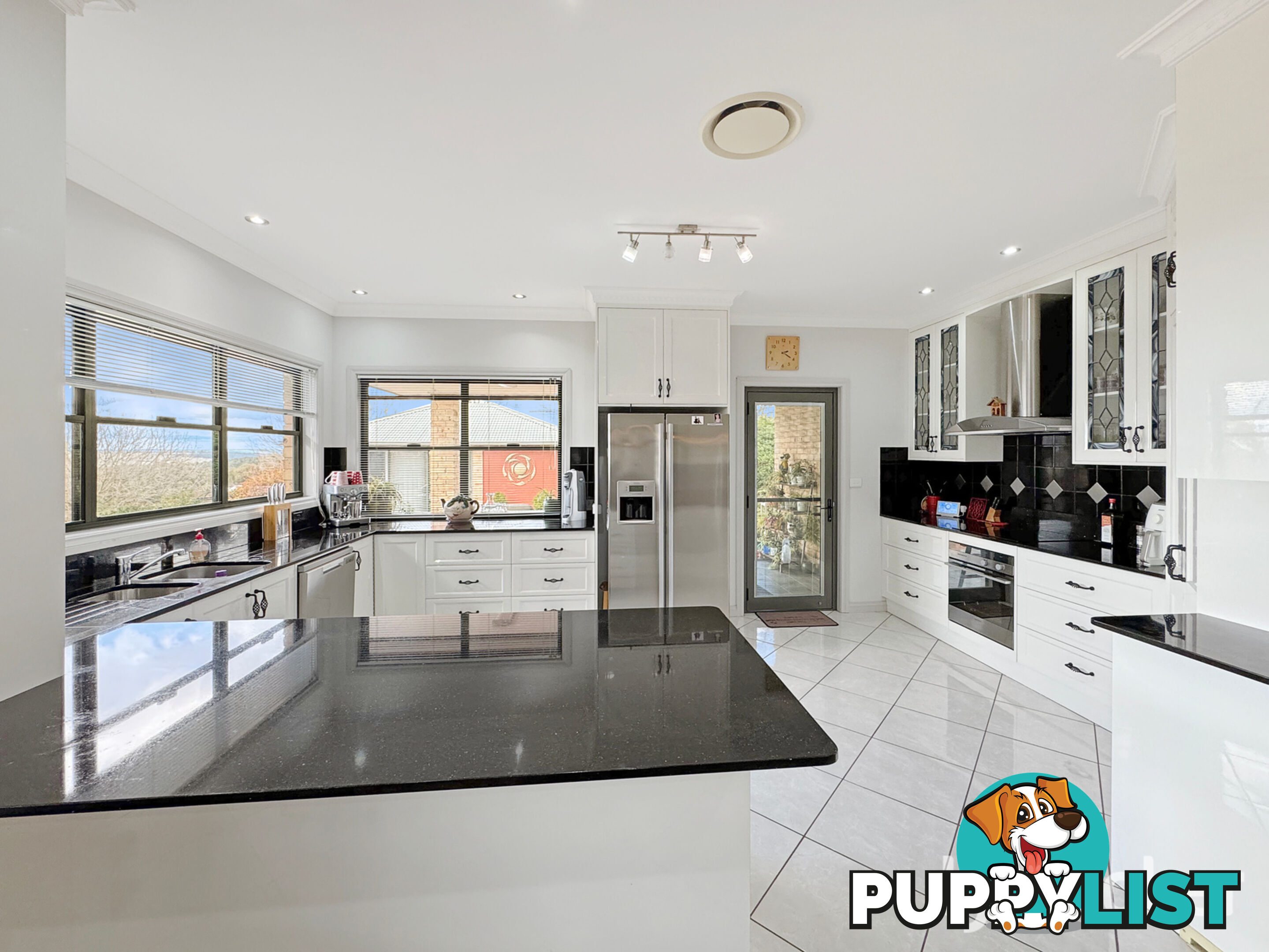 90B Doncaster Drive INVERELL NSW 2360