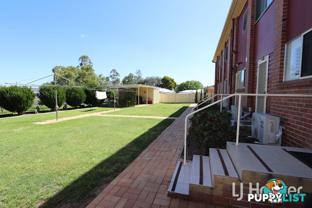 2/30 Queens Terrace INVERELL NSW 2360