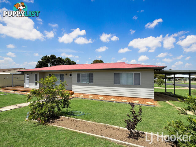 19 Moore Street INVERELL NSW 2360