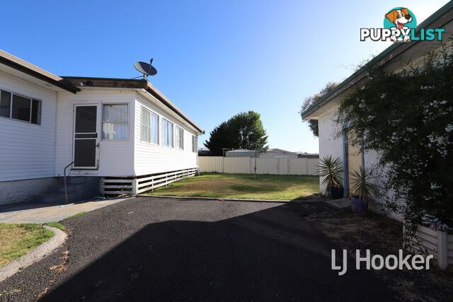 64 Bennett Street INVERELL NSW 2360