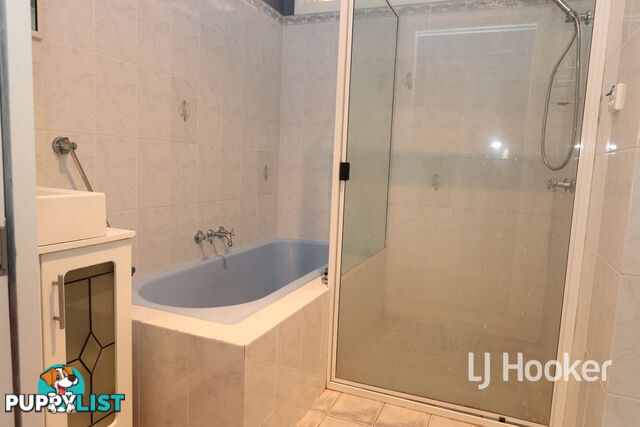 64 Bennett Street INVERELL NSW 2360