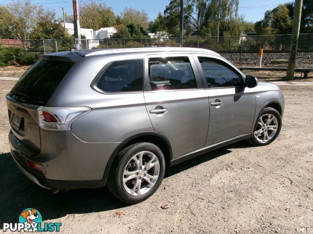 2014 MITSUBISHI OUTLANDER ES ZJ ZJ 