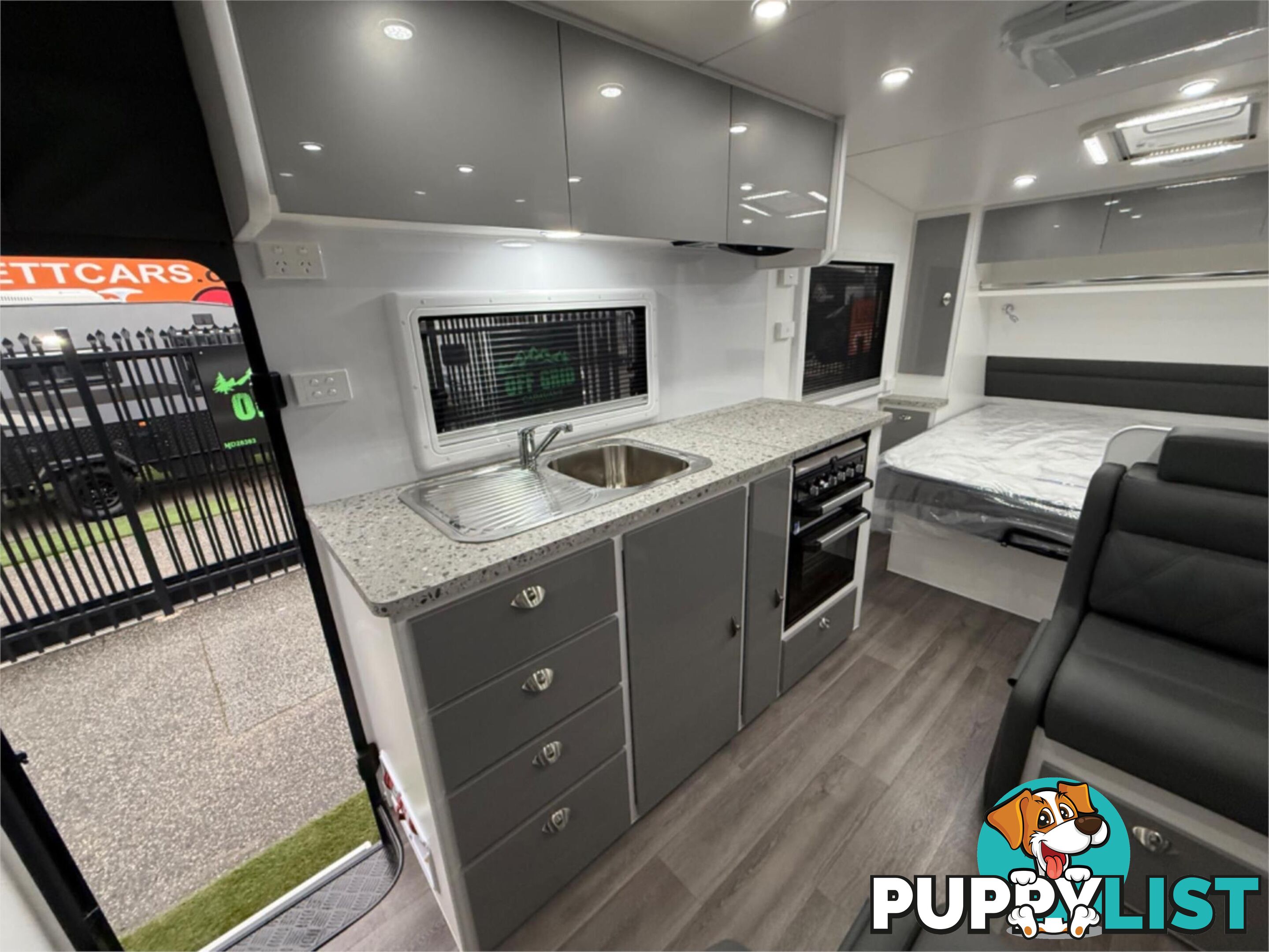2025 SILVER VALLEY CARAVANS YARRA 19'6'' TANDEM AXLE 19'6'' TOURER