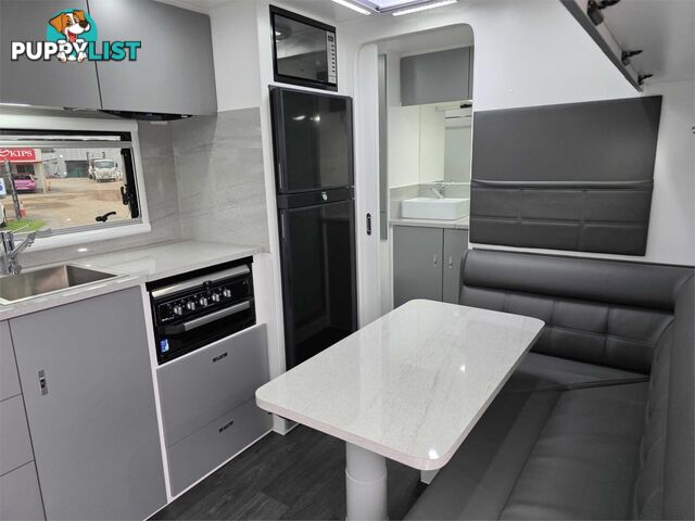 2025 RP CARAVANS 17' WILD CAMPER SINGLE AXLE FULL OFF-ROAD