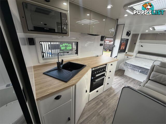 2025 SILVER VALLEY CARAVANS BUCKLAND 21'6'' DUAL AXLE SEMI OFF ROAD