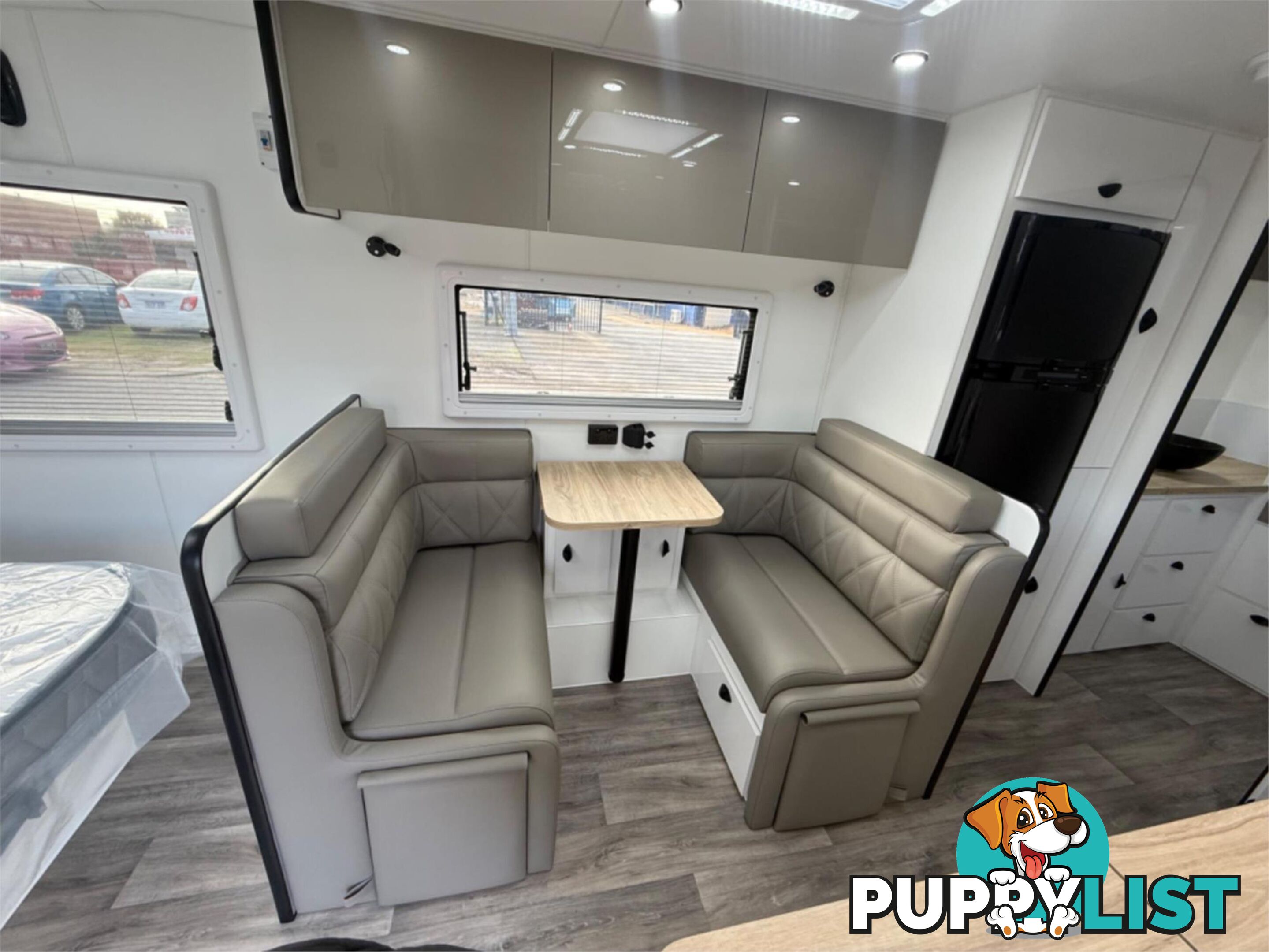2025 SILVER VALLEY CARAVANS BUCKLAND 21'6'' DUAL AXLE SEMI OFF ROAD