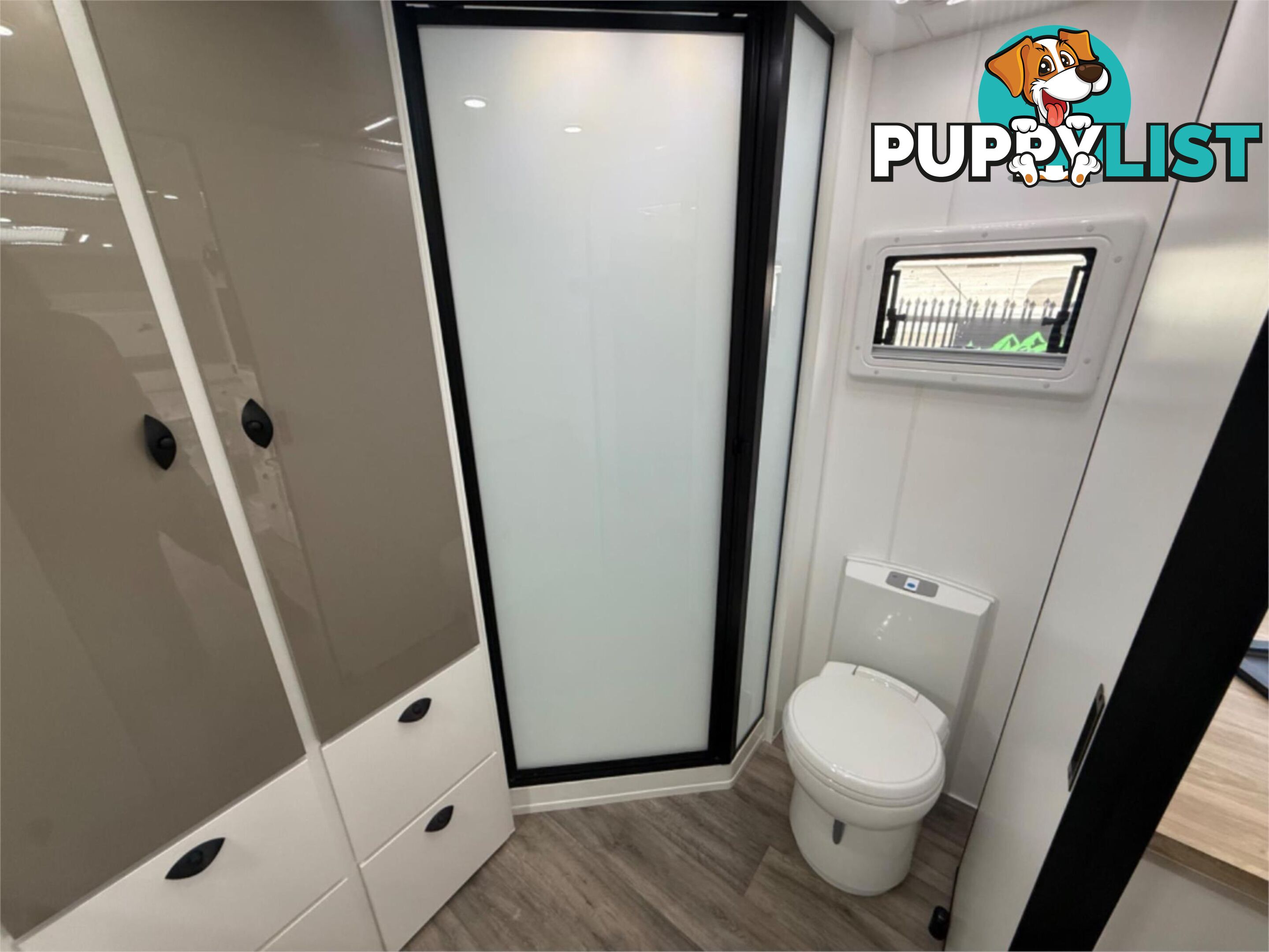 2025 SILVER VALLEY CARAVANS BUCKLAND 21'6'' DUAL AXLE SEMI OFF ROAD
