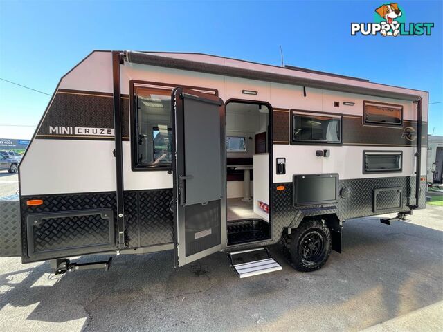 2024 RP CARAVAN MINI CRUZER 18'6 2 BUNKS CARAVAN FULL OFF ROAD FULL OFF ROAD SINGLE AXLE