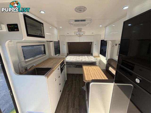 2025 RP CARAVANS 17' CAMPER WILD FULL OFF ROAD SINGLE AXLE