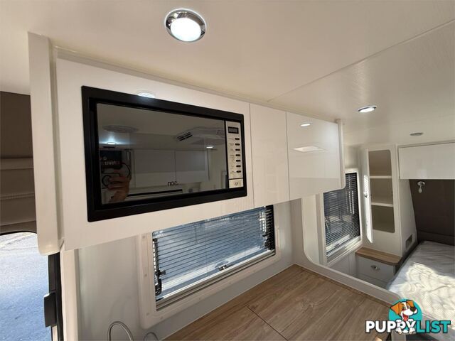 2025 RP CARAVANS 17' CAMPER WILD FULL OFF ROAD SINGLE AXLE