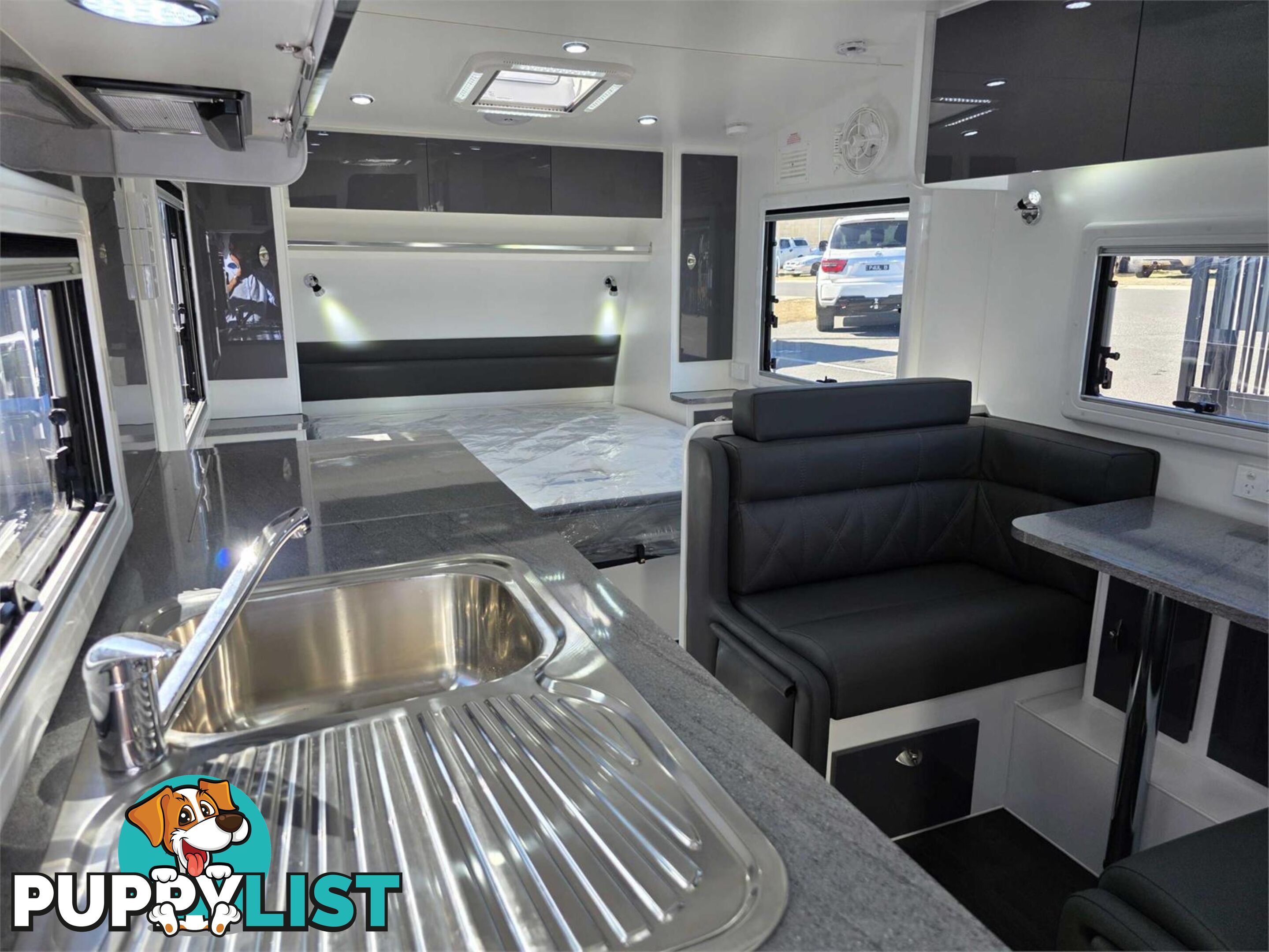 2025 SILVER VALLEY YARRA 19'6 TANDEM AXLE TOURER