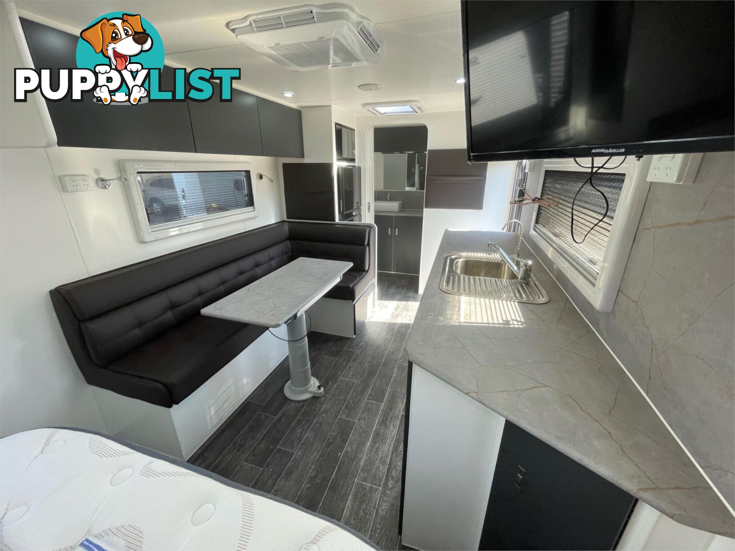 2024 RP CARAVANS 19'6'' CAMPER FULL OFF ROAD DUAL AXLE