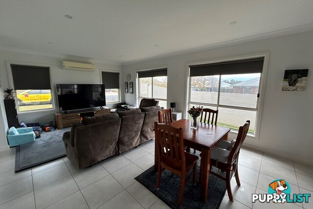 8a Charles Lester Place Mudgee NSW 2850