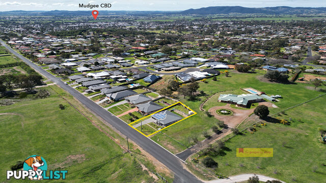 81 Henry Bayly Drive Mudgee NSW 2850