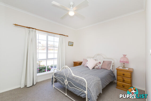 1/13 Finlayson Court HORSHAM VIC 3400