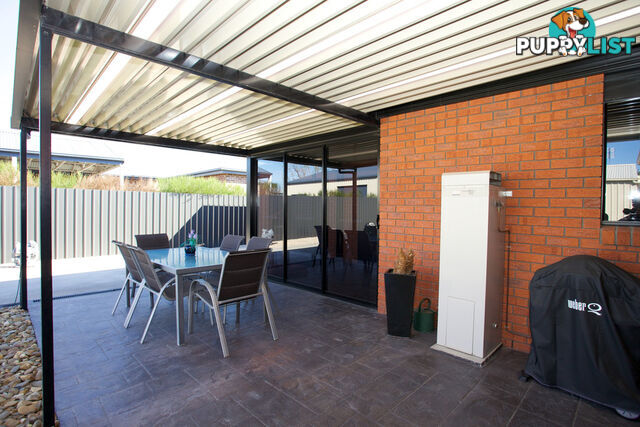 18 Barton Drive HORSHAM VIC 3400