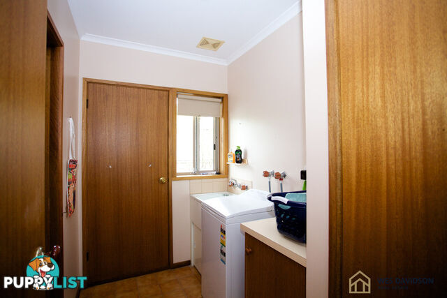 5 De Castella Drive HORSHAM VIC 3400