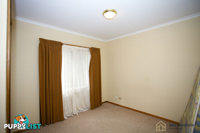 5 De Castella Drive HORSHAM VIC 3400