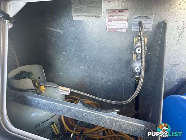 2005 Coromal EXCEL 541