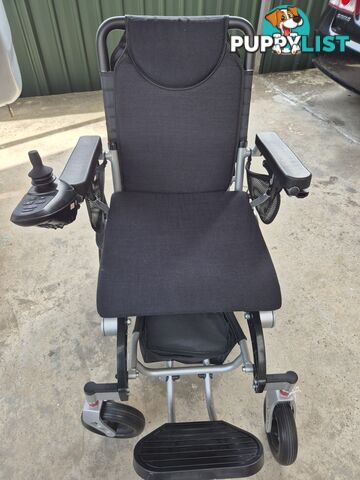 Electric wheelchair