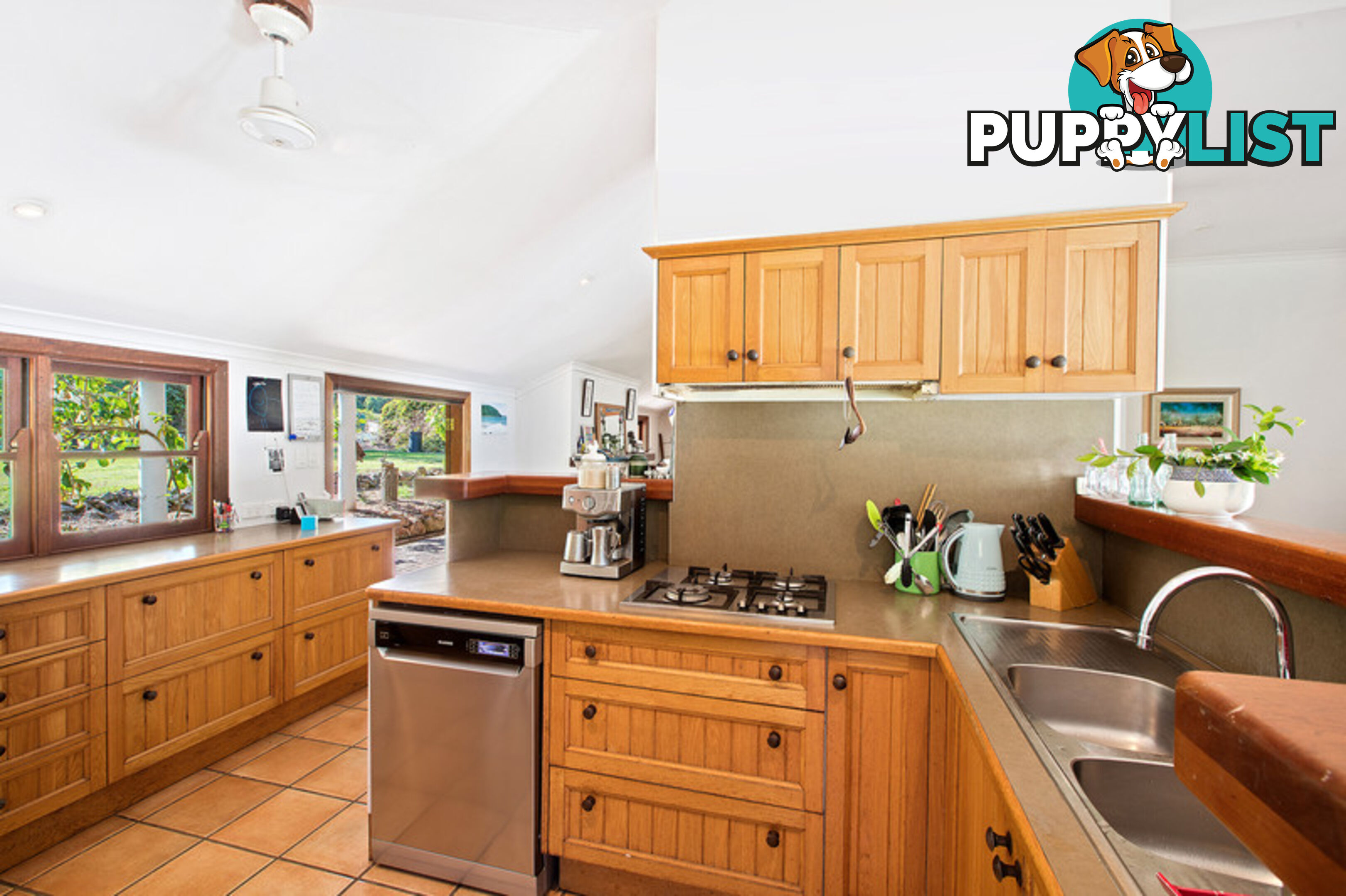 53 Shrapnel Road COOLOOLABIN QLD 4560