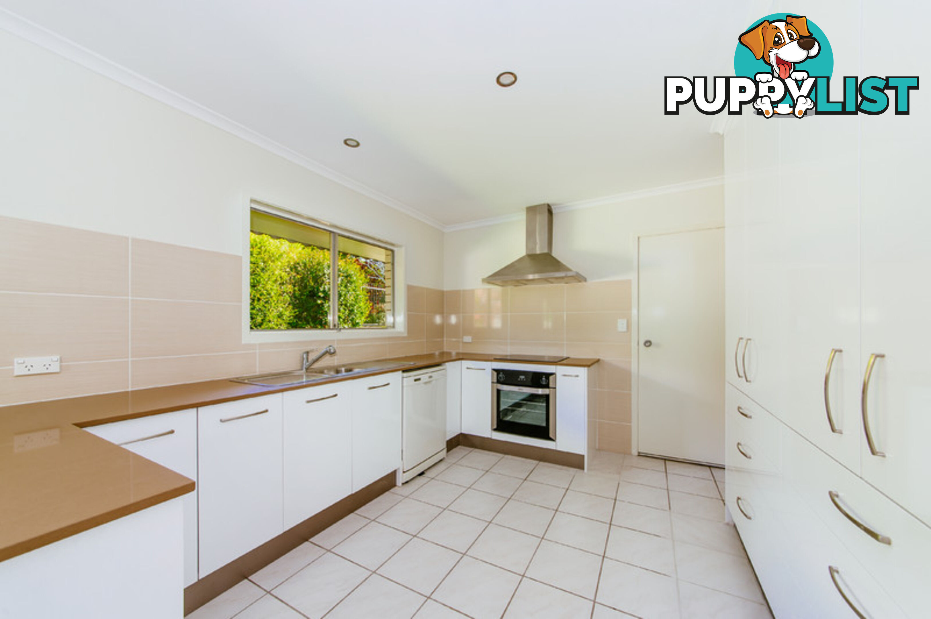 2 Pertaka Street BUDERIM QLD 4556