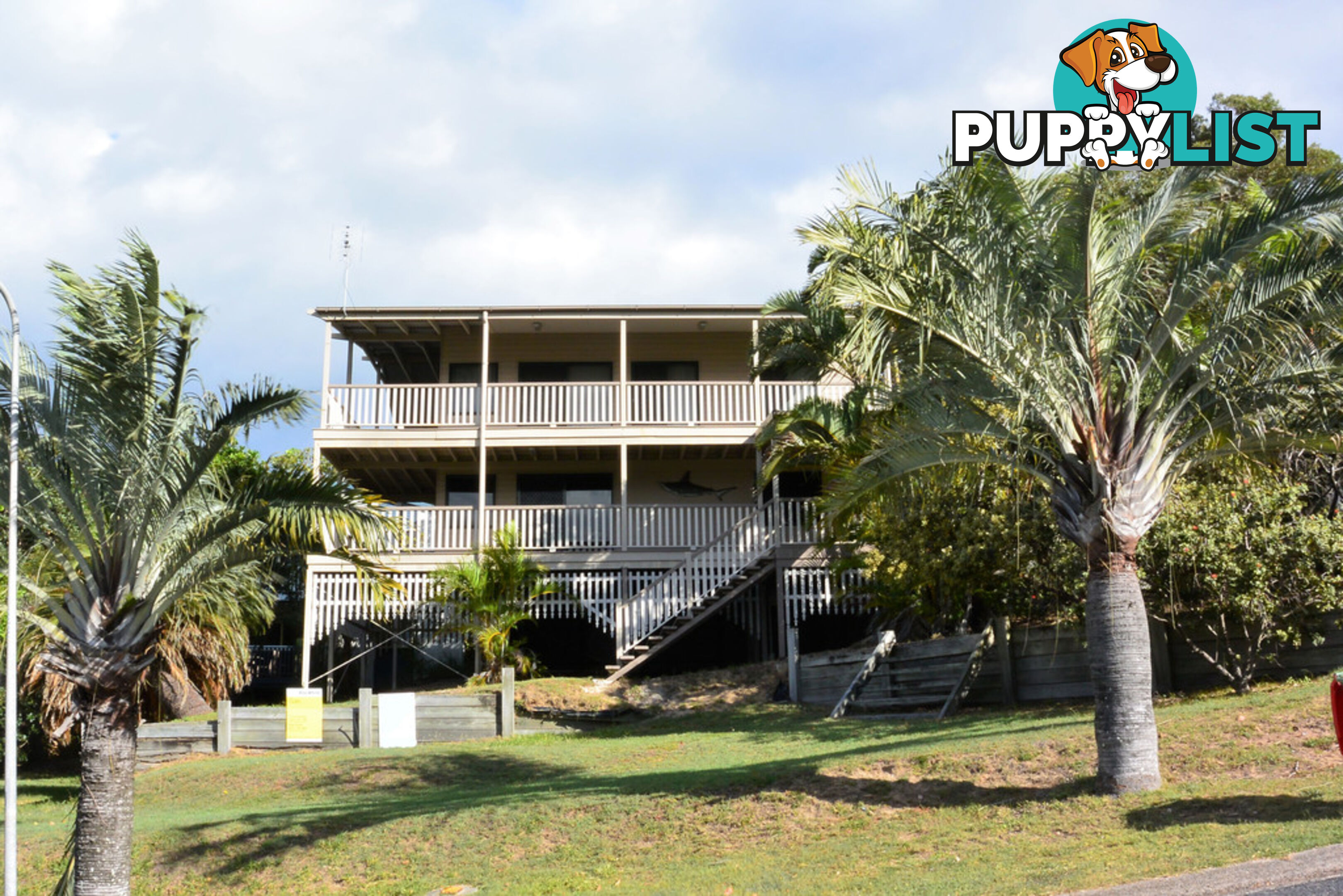 44 Cumming Parade POINT LOOKOUT QLD 4183