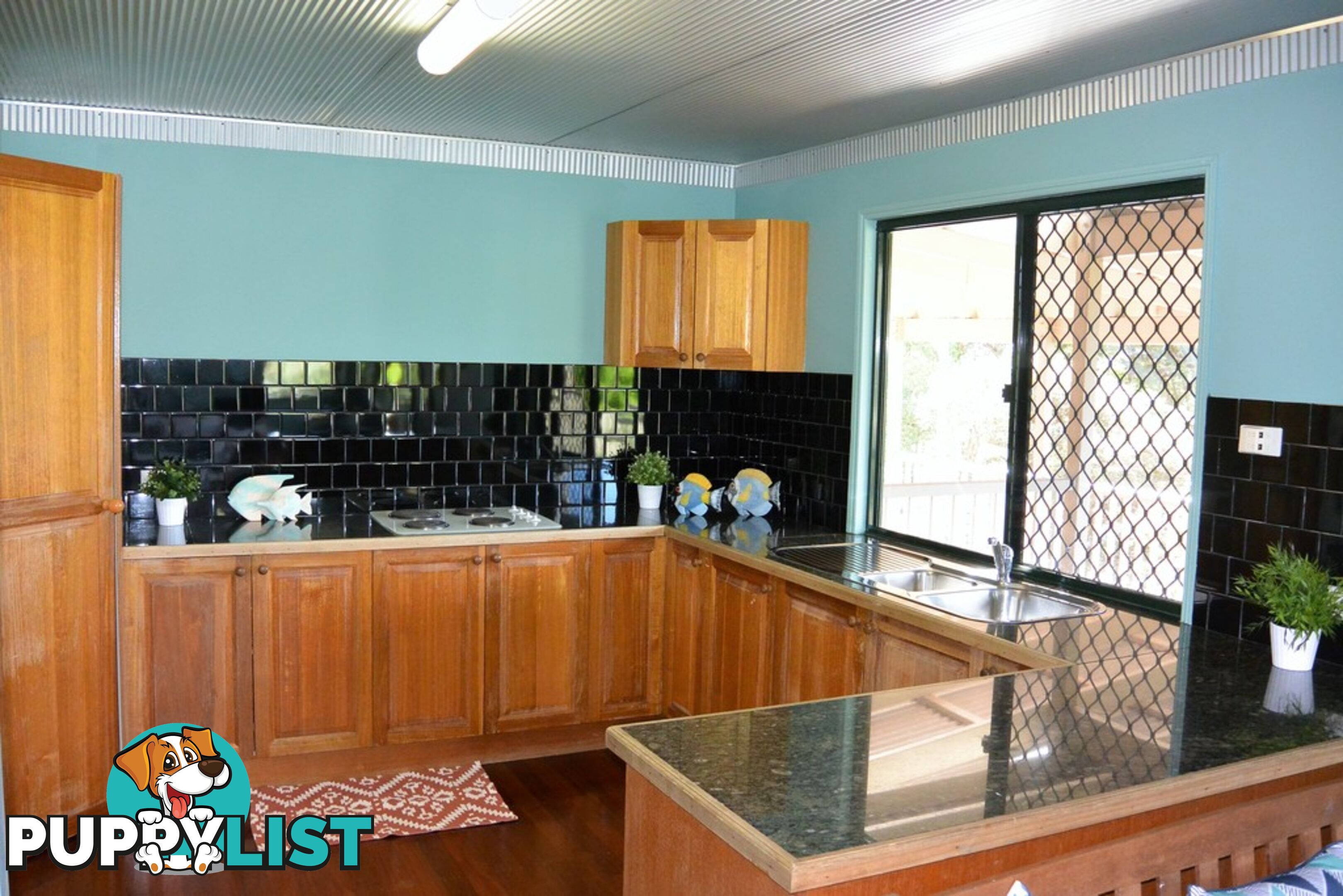 44 Cumming Parade POINT LOOKOUT QLD 4183