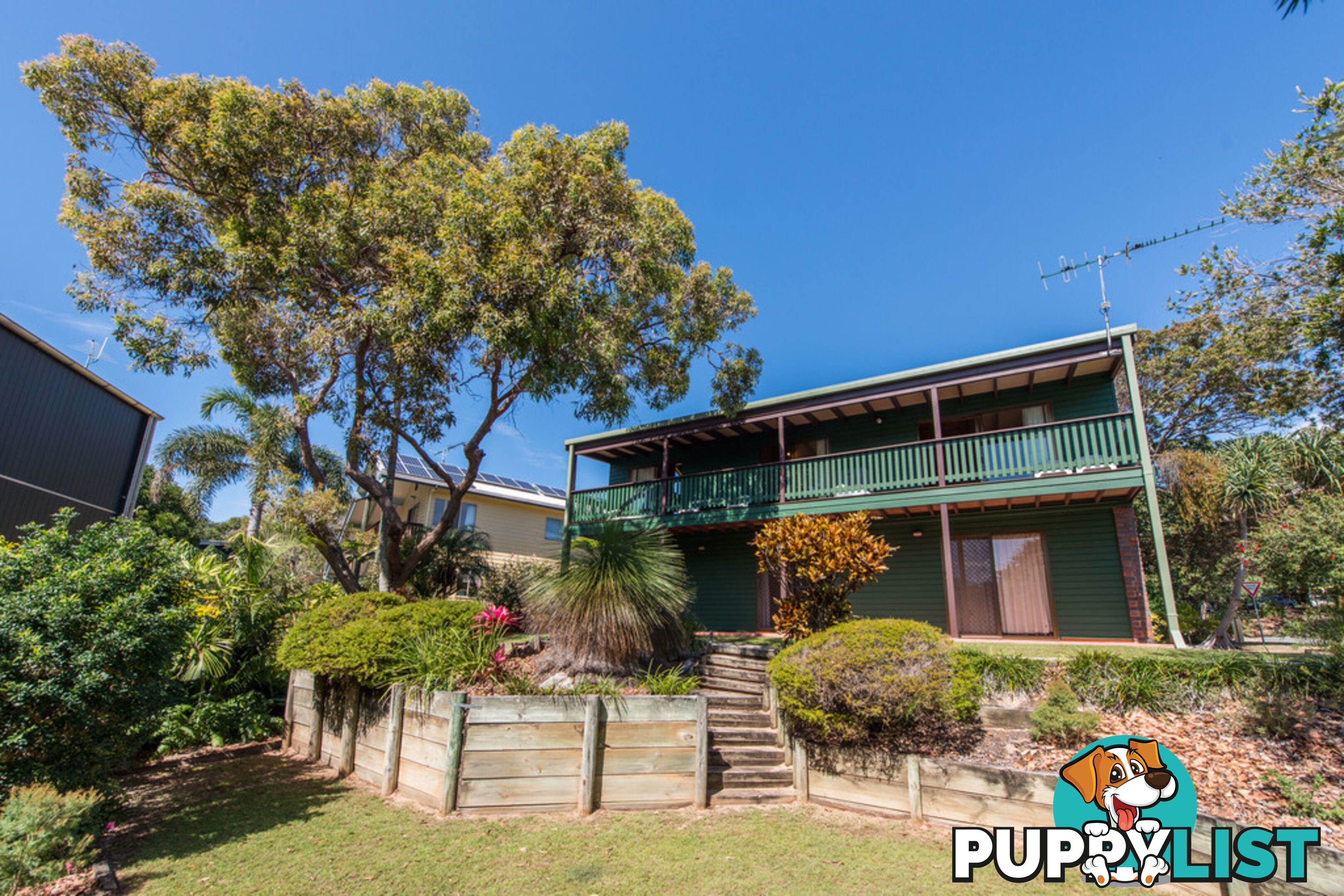 112 Mooloomba Road POINT LOOKOUT QLD 4183