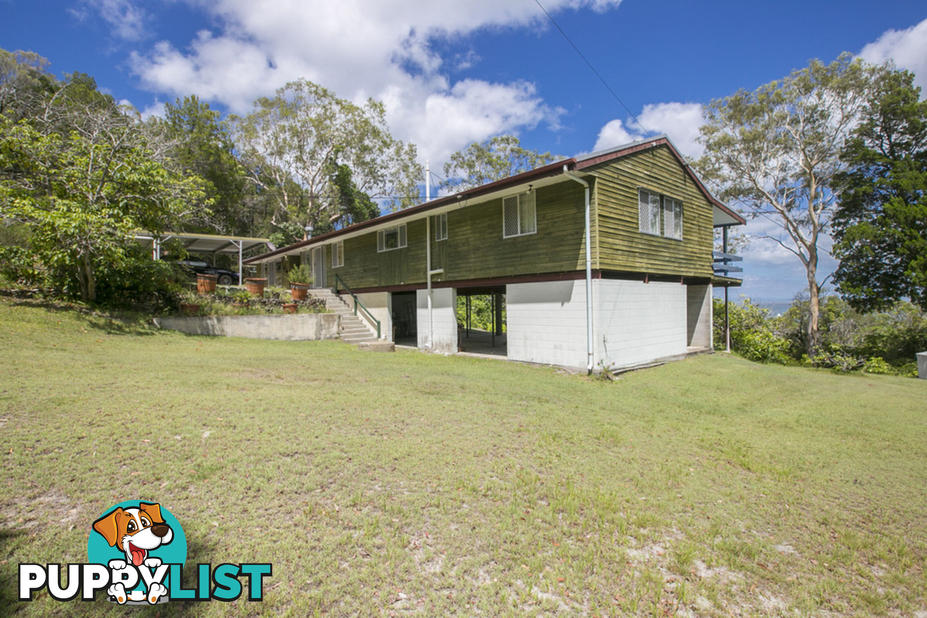 197 Dickson Way NORTH STRADBROKE ISLAND QLD 4183