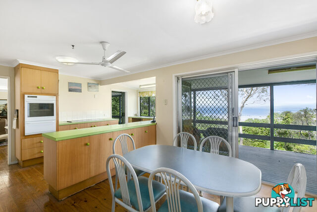 197 Dickson Way NORTH STRADBROKE ISLAND QLD 4183