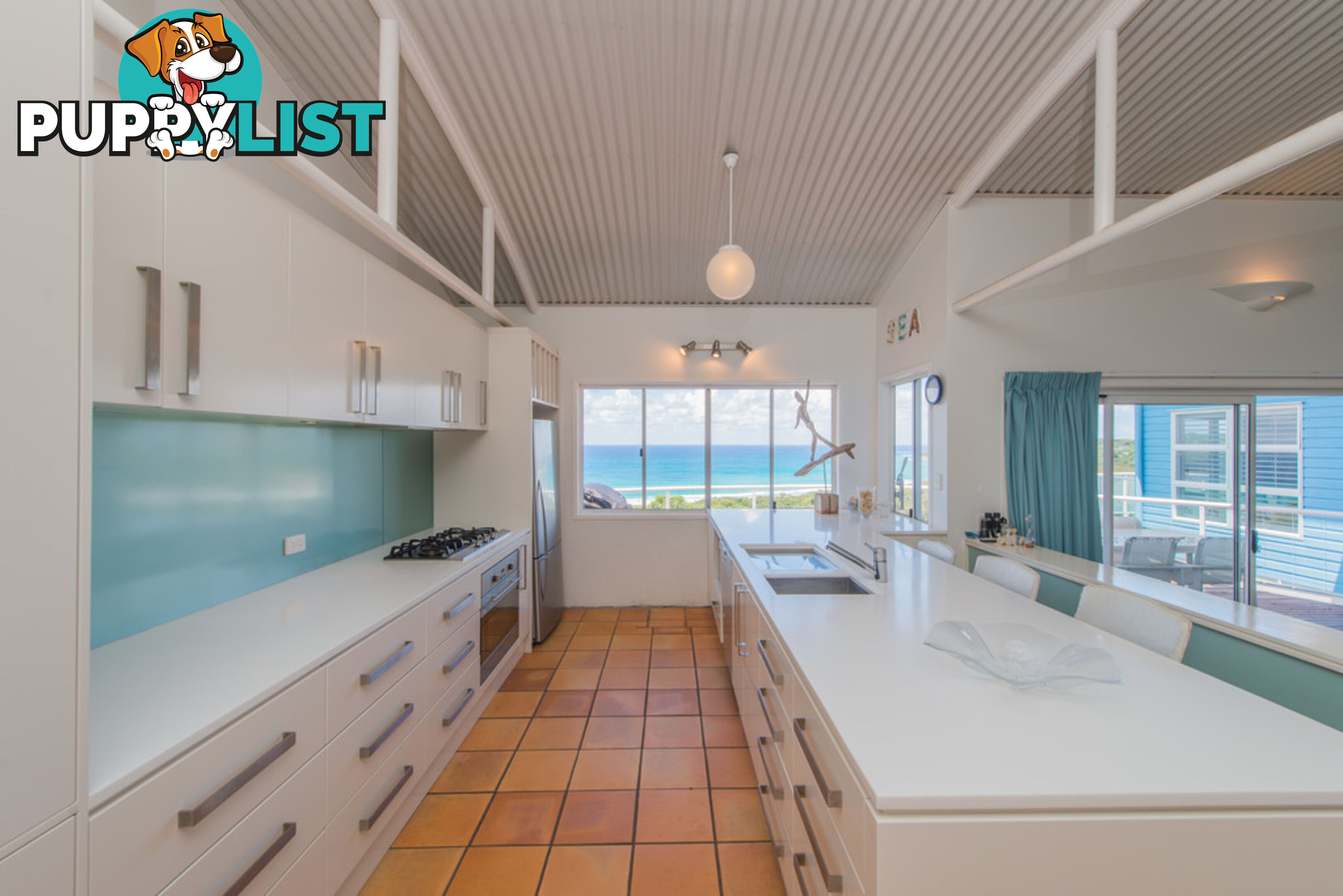 43 Tramican Street POINT LOOKOUT QLD 4183