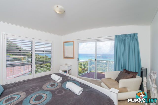 43 Tramican Street POINT LOOKOUT QLD 4183