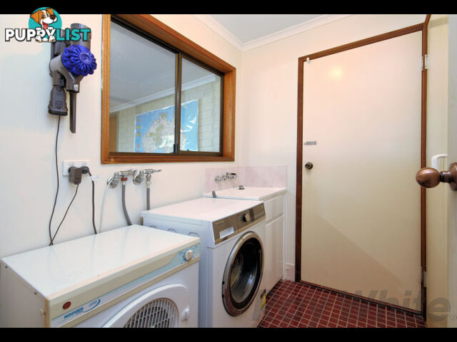 6 Brolga Court BUNDAMBA QLD 4304