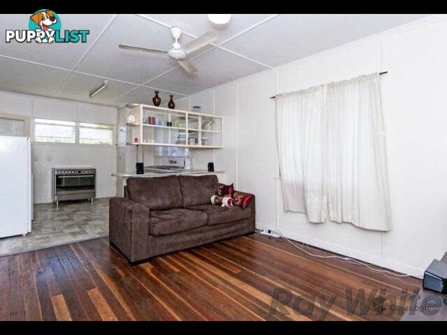 26 Lindsay Street BUNDAMBA QLD 4304