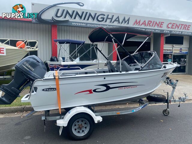 USED 2017 STESSL 440 SPORTSMAN WITH 2017 60HP YAMAHA 4-STROKE (98HRS)