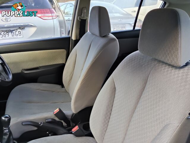 2006 Nissan Tiida ST Sedan Manual