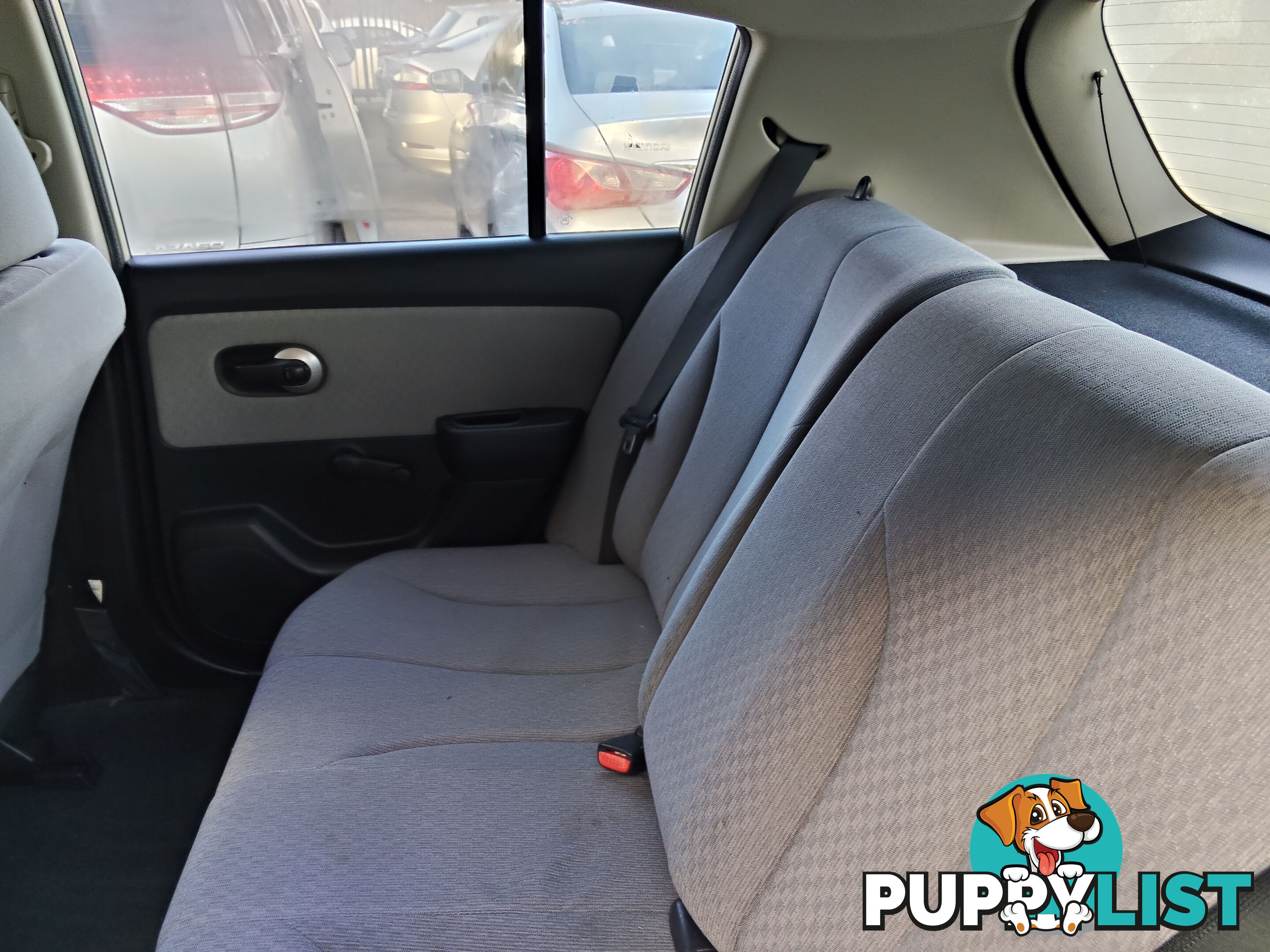 2006 Nissan Tiida ST Sedan Manual