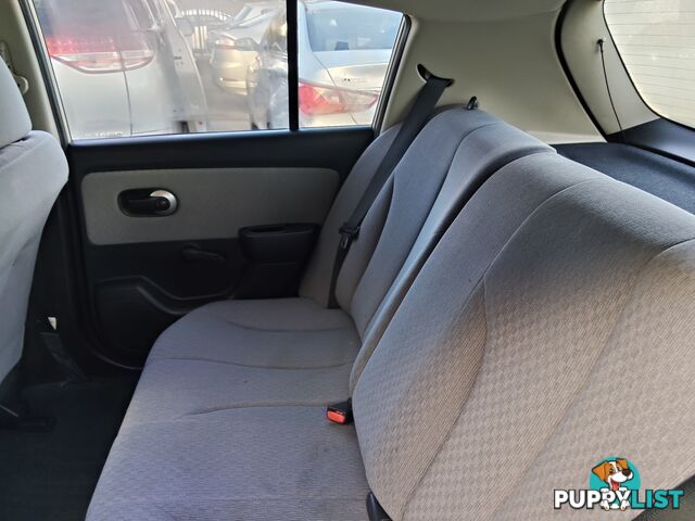 2006 Nissan Tiida ST Sedan Manual