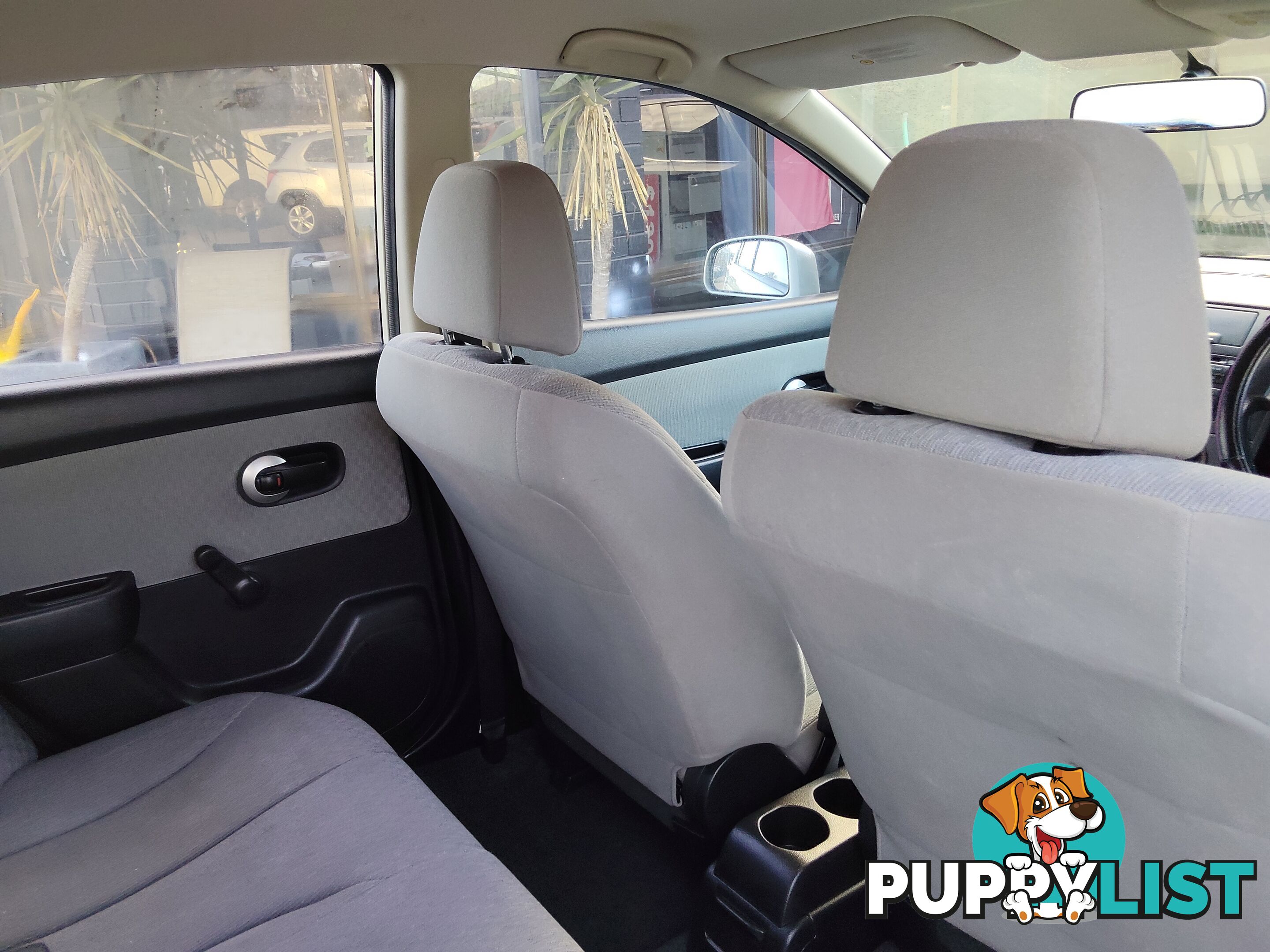 2006 Nissan Tiida ST Sedan Manual