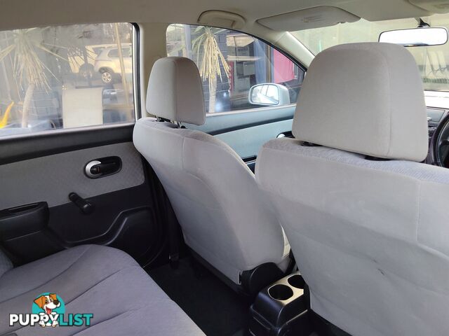 2006 Nissan Tiida ST Sedan Manual